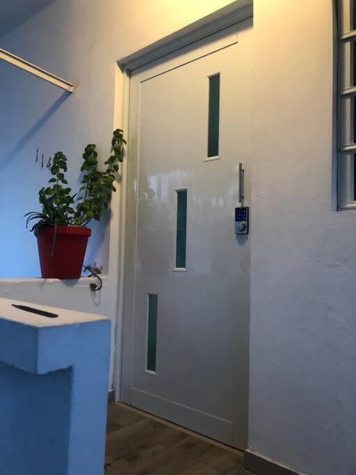 Spacius 4Br Home In Trendy Loiza St, Near Beach Σαν Χουάν Εξωτερικό φωτογραφία
